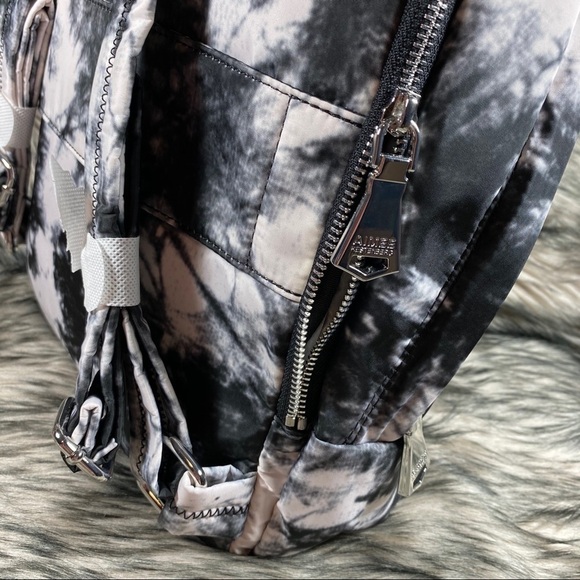 Tie Dye Grunge Got Your Back Backpack - Picture 7 of 10